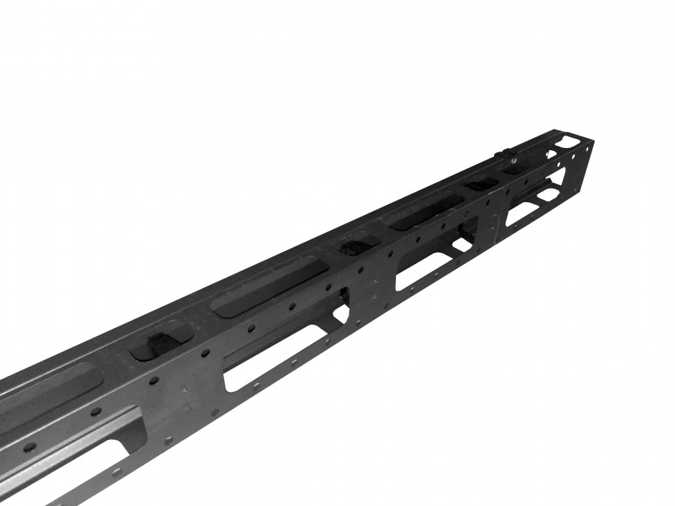 Кабельный органайзер 19, 42U, металлический, вертикального типа, с крышкой, черн А